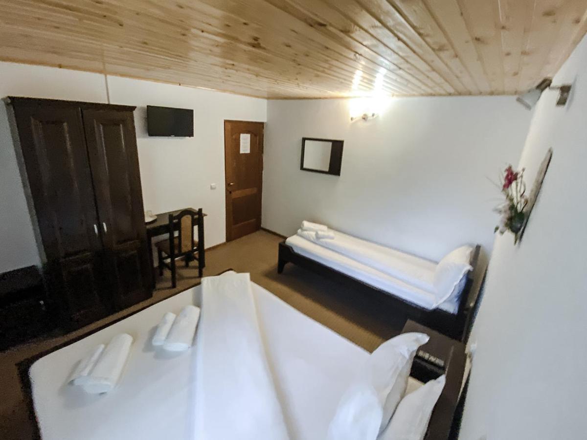 Pensiunea Petru Şugag Chambre photo